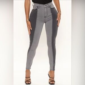 Women’s Fashion Nova Watch Out for the Colorblock Skinny Jeans Size 5